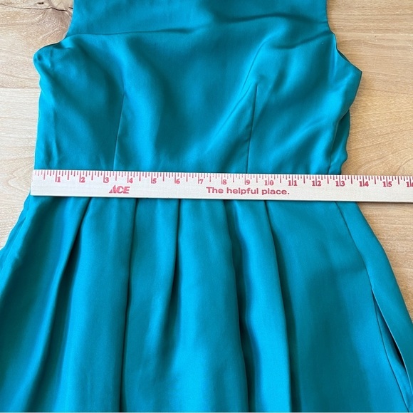 NWT MARTIN + OSA DRESS 0 EMERALD GREEN PROM ENGAGEMENT SILK TWEEN PLEATS BUBBLE - Picture 10 of 13